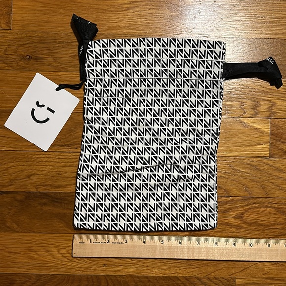 Nordstrom Dust / Gift Bag - New - Picture 2 of 3